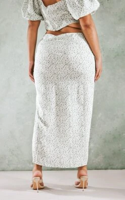 Plus Sage Green Ditsy Floral Ruched Side Split Midi Skirt -VelvetMuse Store 00c4bcb32b3c87491268e3d195b77d2a47c22826 cnc9576 3