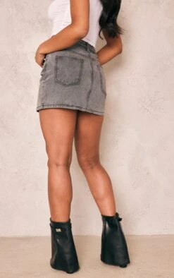 Washed Grey Split Front Denim Mini Skirt 8 Washed Grey Split Front Denim Mini Skirt -VelvetMuse Store 04e56ad842774c1795131f36fd8d39bef00ae15f cnc6111 3