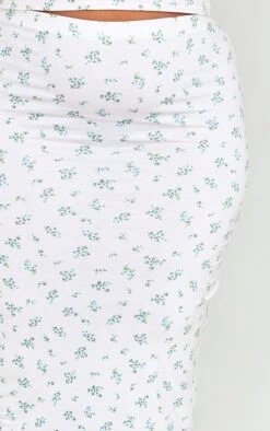 Plus Cream Ditsy Floral Midi Skirt -VelvetMuse Store 0fa4f7093411856672f31700b17d94f339b62a3c cnd8697 4