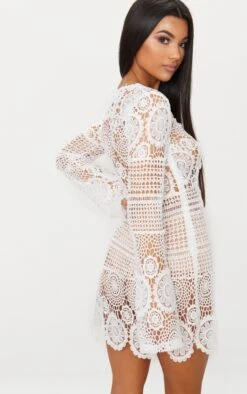 White Tie Front Flare Sleeve Crochet Lace Bodycon Dress -VelvetMuse Store 15cee304a7c83625c9af272cec417d2c3b954aac CLQ7650 3