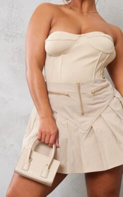 Shape Stone Cargo Zip Detail Frill Mini Skirt -VelvetMuse Store 2d0c613ee182929578056f29ac45d7dba17b0094 cnc4673 5