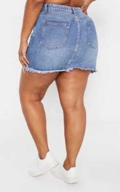 Plus Mid Wash One Sided Ripped Hem Denim Skirt -VelvetMuse Store 5422e39ee2da6c09e4dfa38d91c6e3b602f34f87 cmf1372 4