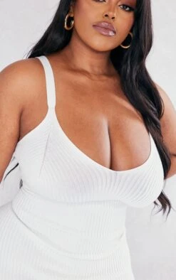 Plus Cream Maxi Knitted Dress -VelvetMuse Store 7c8f1e3faaa04ac005f970f514cc8ac19d788f3c cnd2862 4