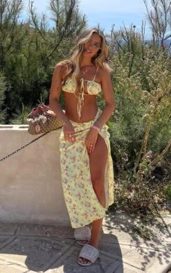 Yellow Woven Floral Printed Ruched Tie Detail Split Leg Midaxi Skirt