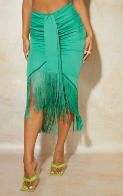 Bright Green Tassel Hem Midi Skirt -VelvetMuse Store cd32f0ab2e59096b51bbb5a79fc40d2a76707914 cmt5175 2