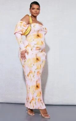 Plus Pink Blurred Floral Plisse Puff Sleeve Midi Dress -VelvetMuse Store d3127e3290e4ae5942957534f4a029771ab5d5ce cnd9044 3