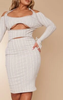 Shape Nude Long Sleeve Cutout Midi Dress 8 Shape Nude Long Sleeve Cutout Midi Dress -VelvetMuse Store eabc5d51daffdf2a643d1cdb4bc325709c8e285f cnd6463 4